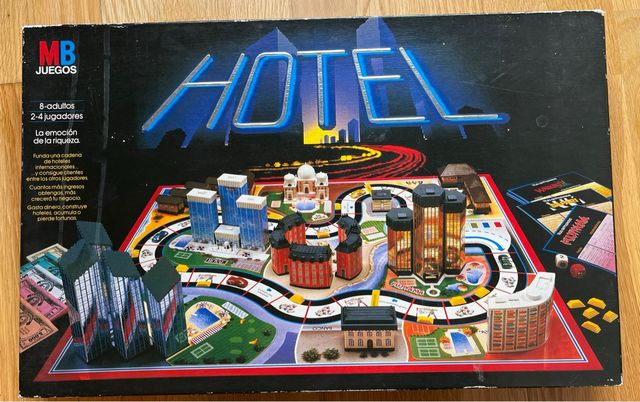 Juego de mesa Hotel MB años 80