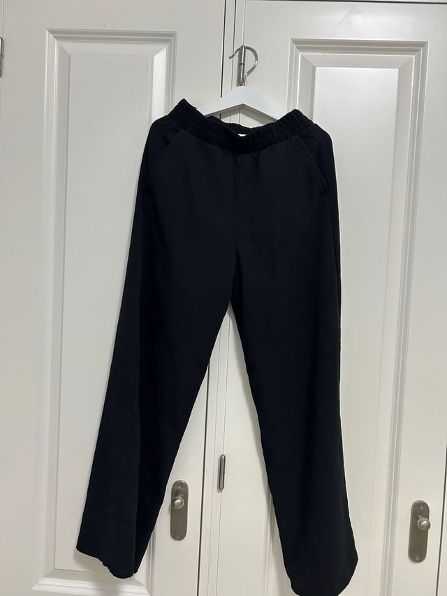 Pantalón negro niña