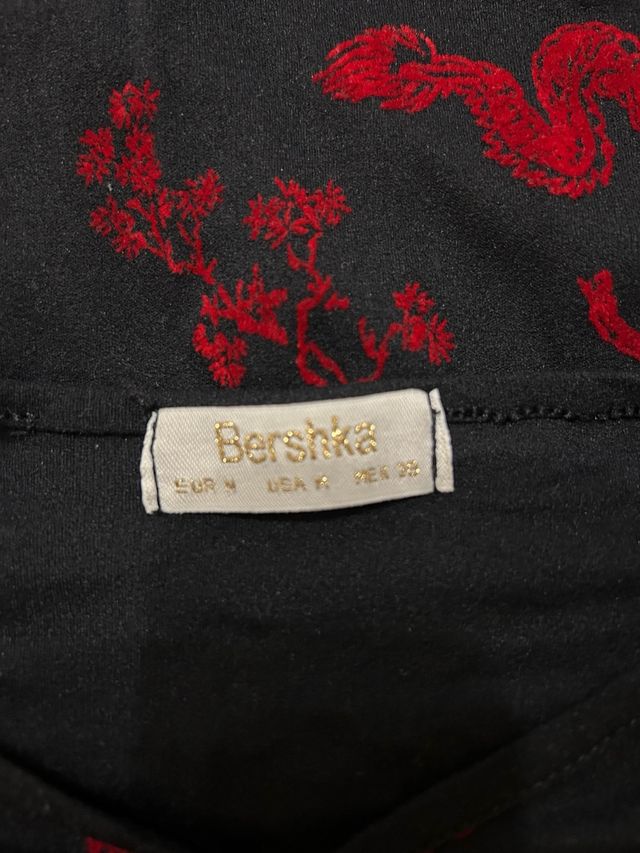 Vestido tubo poliamida Bershka dragones M