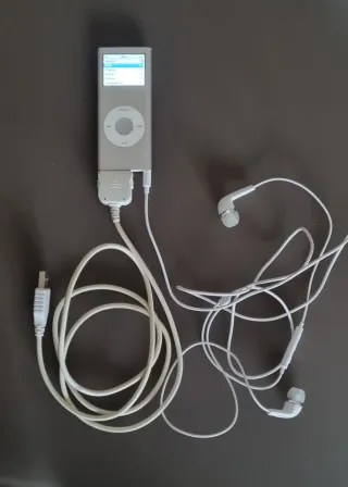 iPod mini 2Gb Argento