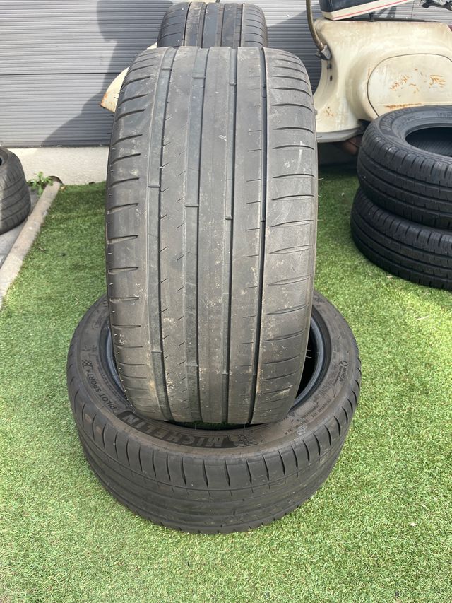 Michelin Pilot Sport 4 255/40/17 98Y