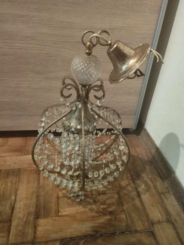 Lámpara de bronce y cristal