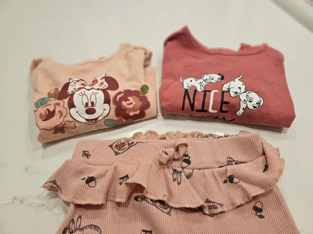 Conjunto Disney: 2 camisetas y pantalón
