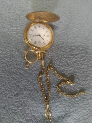 Reloj de bolsillo LOTUS dorado