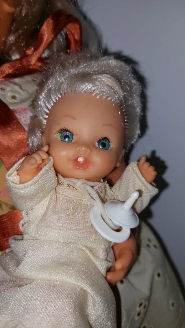 Muñeca Luchy Mamá Jesmar años 70