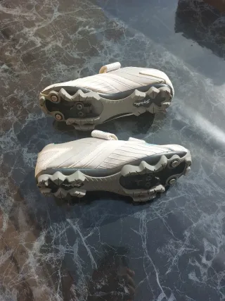 Zapatillas Ciclismo Mujer Spiuk Blancas y Azules