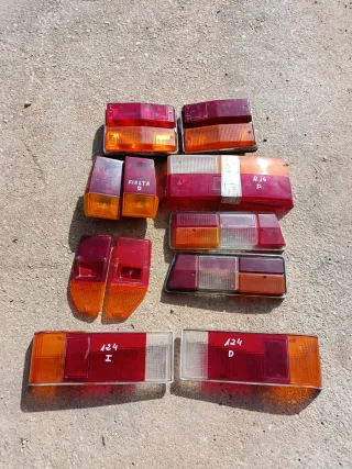 Gran surtido accesorios vehículos antiguos...