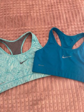 2 Tops deportivos Nike (azul y turquesa)