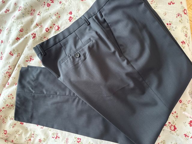 Pantalón Hugo Boss T46 nuevo Negro solo 30