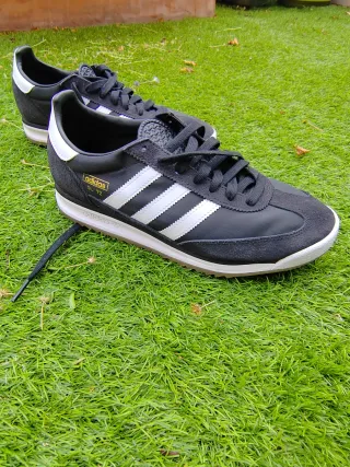 Zapatillas Adidas SL72 Negras Blancas