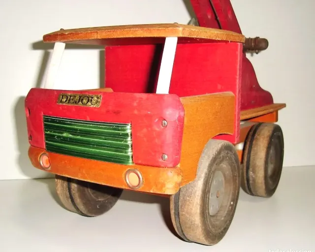 ANTIGUO CAMIÓN GRÚA DE MADERA JUGUETES DEJOU