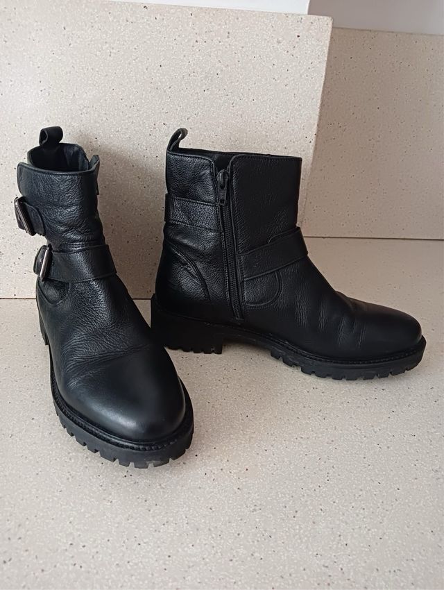Botines Geox Piel Negros