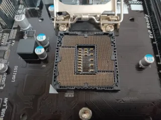 Placa Base Gigabyte GA-B85M-DS3H LGA1150