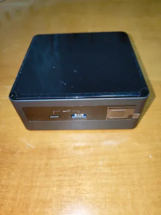 Intel NUC Mini PC