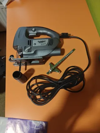 Sierra de vaivén Genium 570W