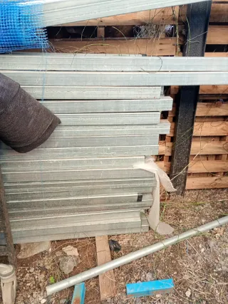 Perfiles metálicos 50x50x2 galvanizados