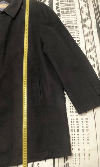 Chaquetón Negro “Emidio Tucci”_ 249 €