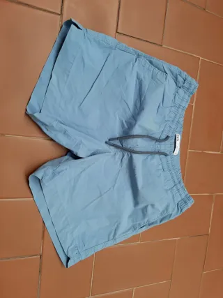 Bermudas Zara Talla M Azul con TARA