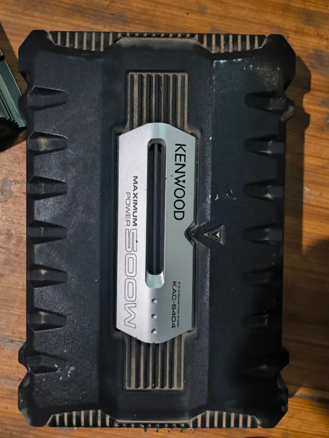 Amplificador Kenwood KAC-6404 Negro/Plata