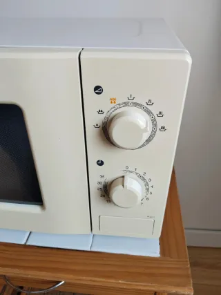 Microondas Daewoo blanco