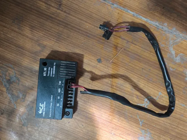 CORAL ELECTRONIC NTL 30 Crossover