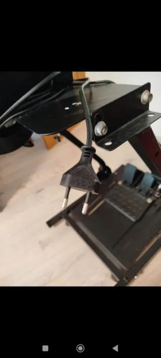 Volante Thrustmaster T128