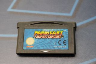 Nintendo Game Boy Advance. Mario Kart Super Circuit.