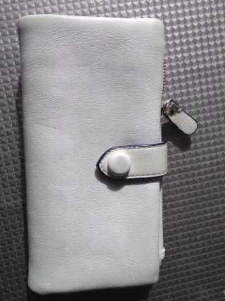 Billetero suave blanco crudo