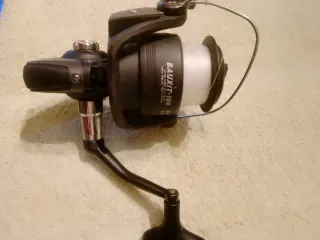 Carrete de pesca Caperlan Bauxit-100