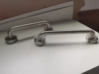 2 Agarraderos Acero Inoxidable