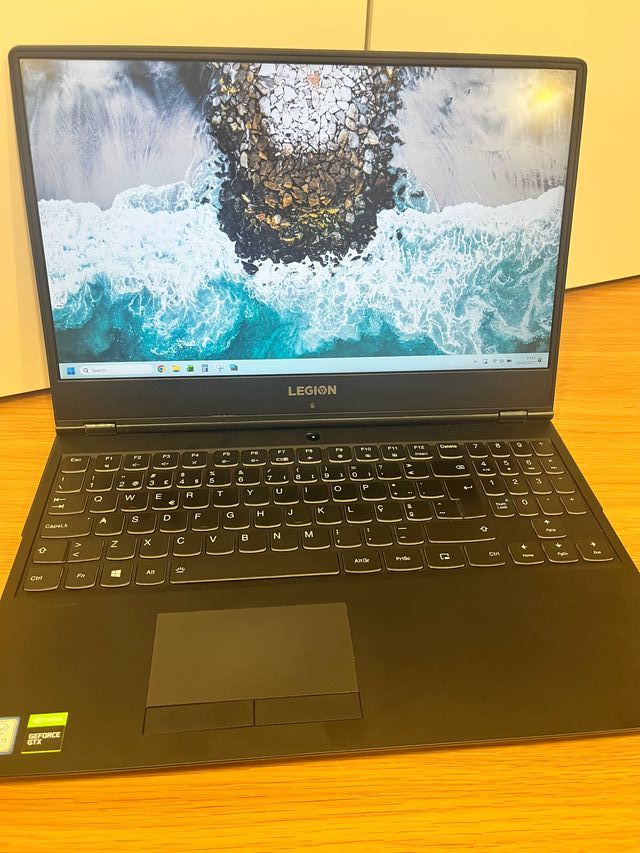 Portátil Gaming Lenovo Legion Y540