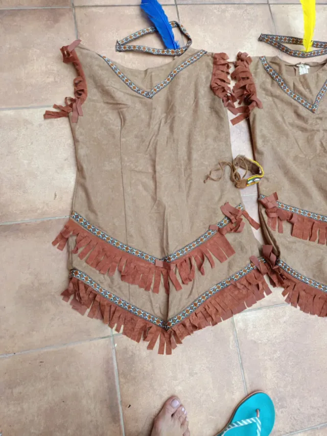 Disfraz de India con Plumas