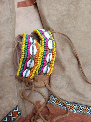 Disfraz de India con Plumas