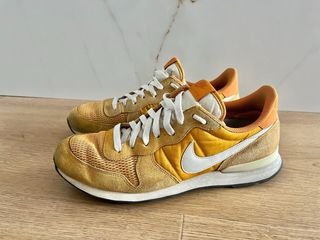 Zapatillas Nike Internationalist CAMEL/MOSTAZA