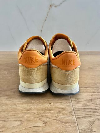 Zapatillas Nike Internationalist CAMEL/MOSTAZA
