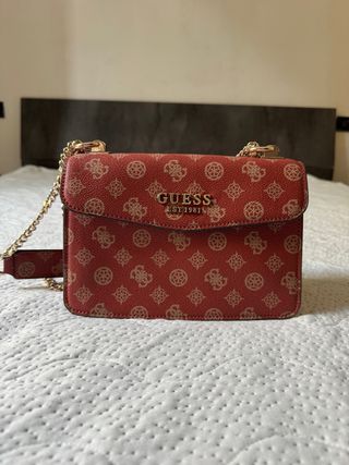 Borsa Guess edizione limitata rossa