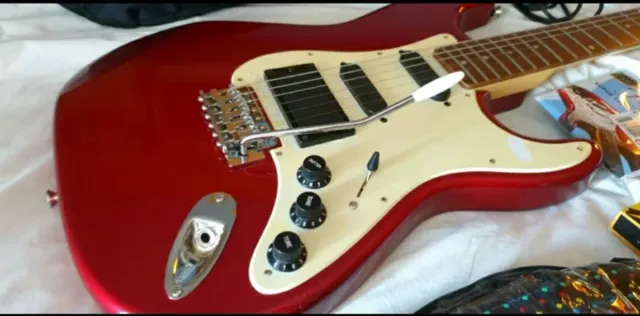 Guitarra Eléctrica Roja Stix + Funda