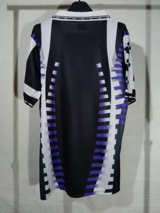 Camiseta Retro Real Madrid Teka Kelme