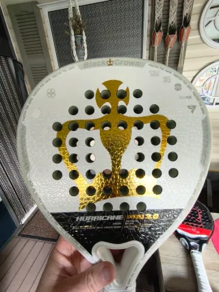 Black Crown Hurricane Pro 3.0 Pala Pádel