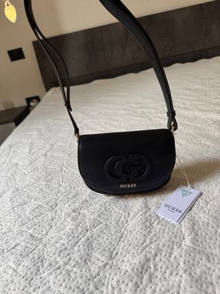 Borsetta Guess tracolla nera