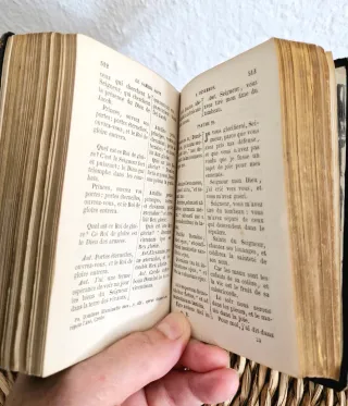 Libro antiguo “Quinzaine de Pâques” – 1862, Tours