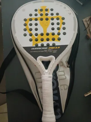 Palas de pádel variadas desde 80€