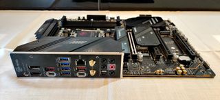 MSI MAG X670E Tomahawk WiFi - Placa Base