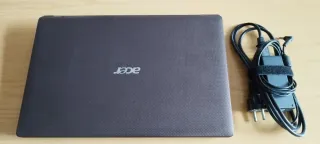 Portátil Acer 8GB RAM 1TB Marrón