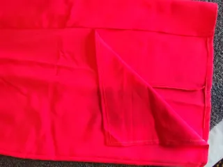 Vestido rojo para eventos sin estrenar. No marca