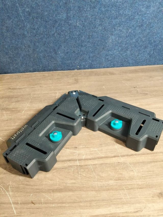 Caixa de mitter PRO WOLFCRAFT e quadrado falso