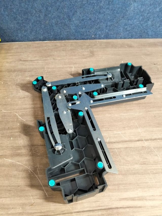 Caixa de mitter PRO WOLFCRAFT e quadrado falso