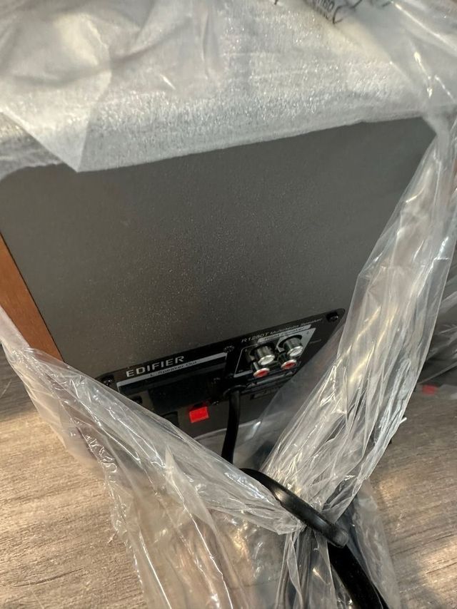 Colunas de estante ativas Edifier R1280T