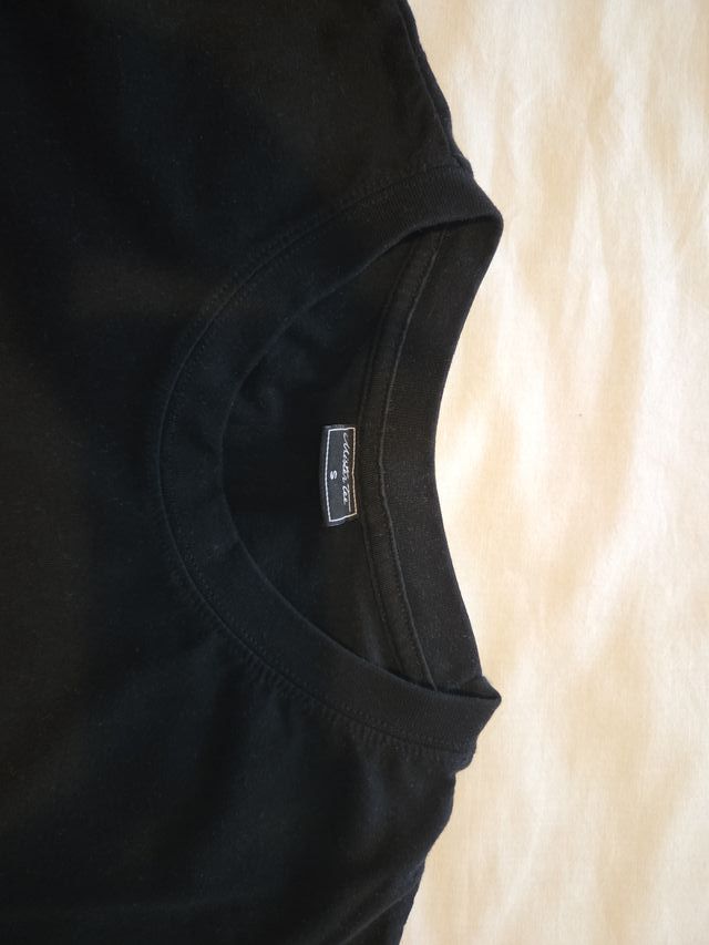 Camiseta Mister Tee Negra