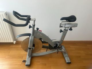 Bicicleta Spinning Precor